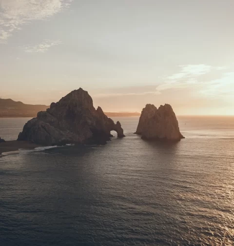 Destino-Los-Cabos-magazine_blog_Celebrity Vacations in Paradise 01