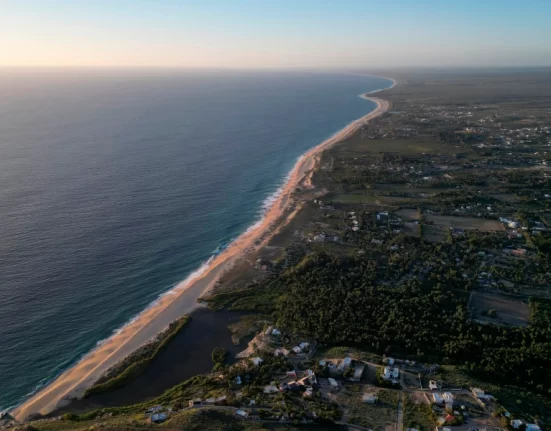 Destino-Los-Cabos-magazine_blog_Why Life In Todos Santos Feels Different_ Baja s Most Beautiful Lifestyle Destination 01