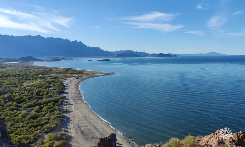 Destino-Los-Cabos-magazine_blog_A Concise Guide to Loreto's Beaches 06