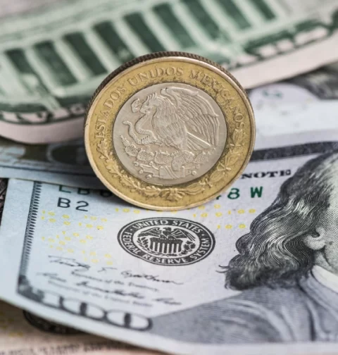 Destino-Los-Cabos-magazine_blog_Best Exchange Rates in Los Cabos_ How to Get Pesos Without the Tourist Markup 01