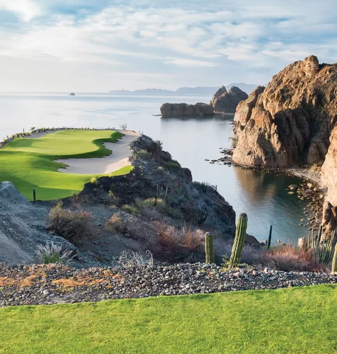 Destino-Los-Cabos-magazine_blog_A Golf Course that Lives in the Landscape_Loreto's TPC Danzante Bay 01