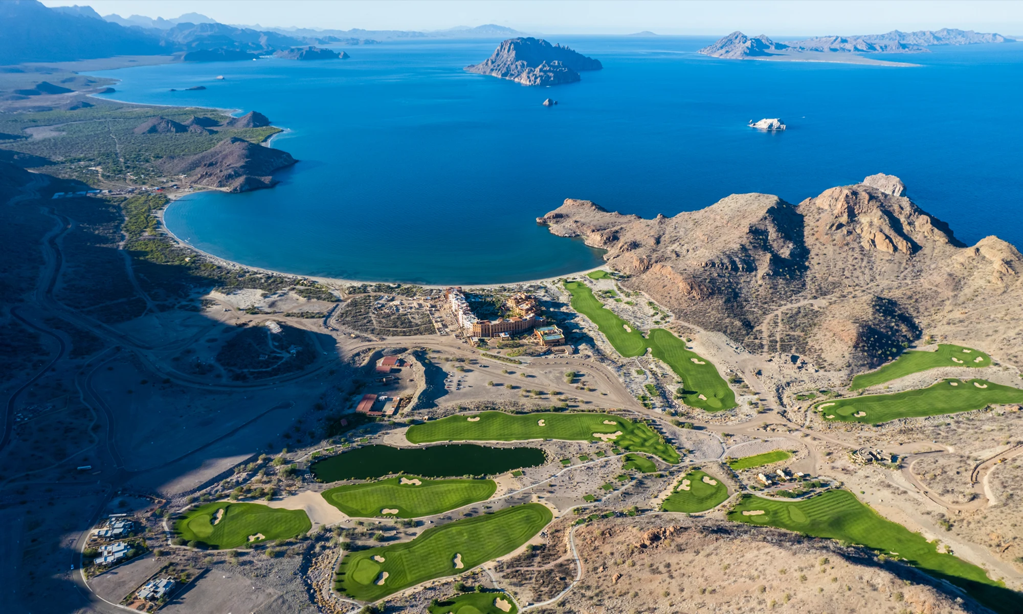 Destino-Los-Cabos-magazine_blog_A Golf Course that Lives in the Landscape_Loreto's TPC Danzante Bay 03