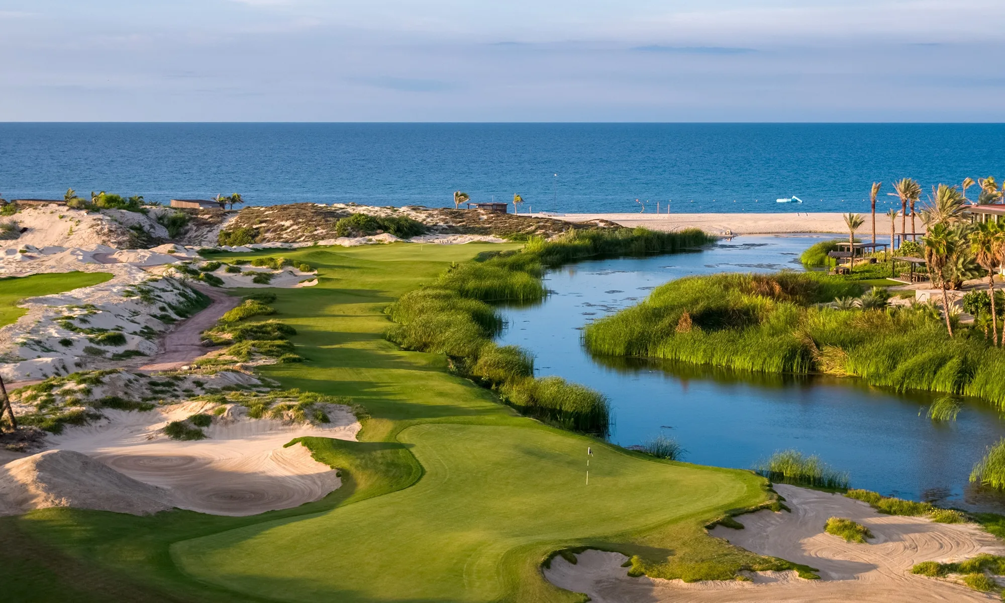 Destino-Los-Cabos-magazine_blog_Golf in Motion_Exploring the Courses of Los Cabos and Beyond 04
