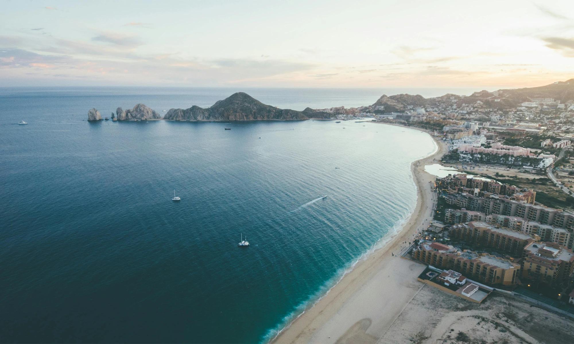 Destino-Los-Cabos-magazine_blog_EMBRACE IT Tourist Contribution Confirmed for 2026, While On-the-Ground Clarity Still Lags 01