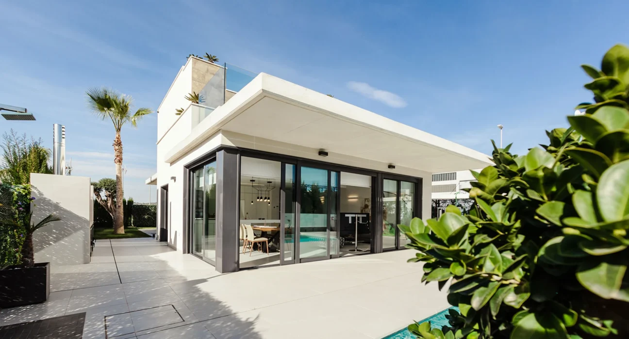 Destino-Los-Cabos-magazine_blog_Mexico Isn’t the Risk in Cross-Border Real Estate_Poor Process Is 01