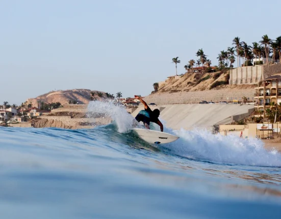 Destino-Los-Cabos-magazine_blog_Spring Surf Across Baja California Sur 01