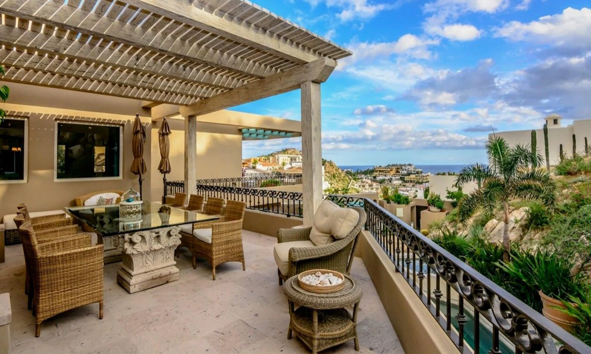 Destino-Los-Cabos-magazine_blog_Building in Cabo From Abroad_Where Projects Gain or Lose Control 02