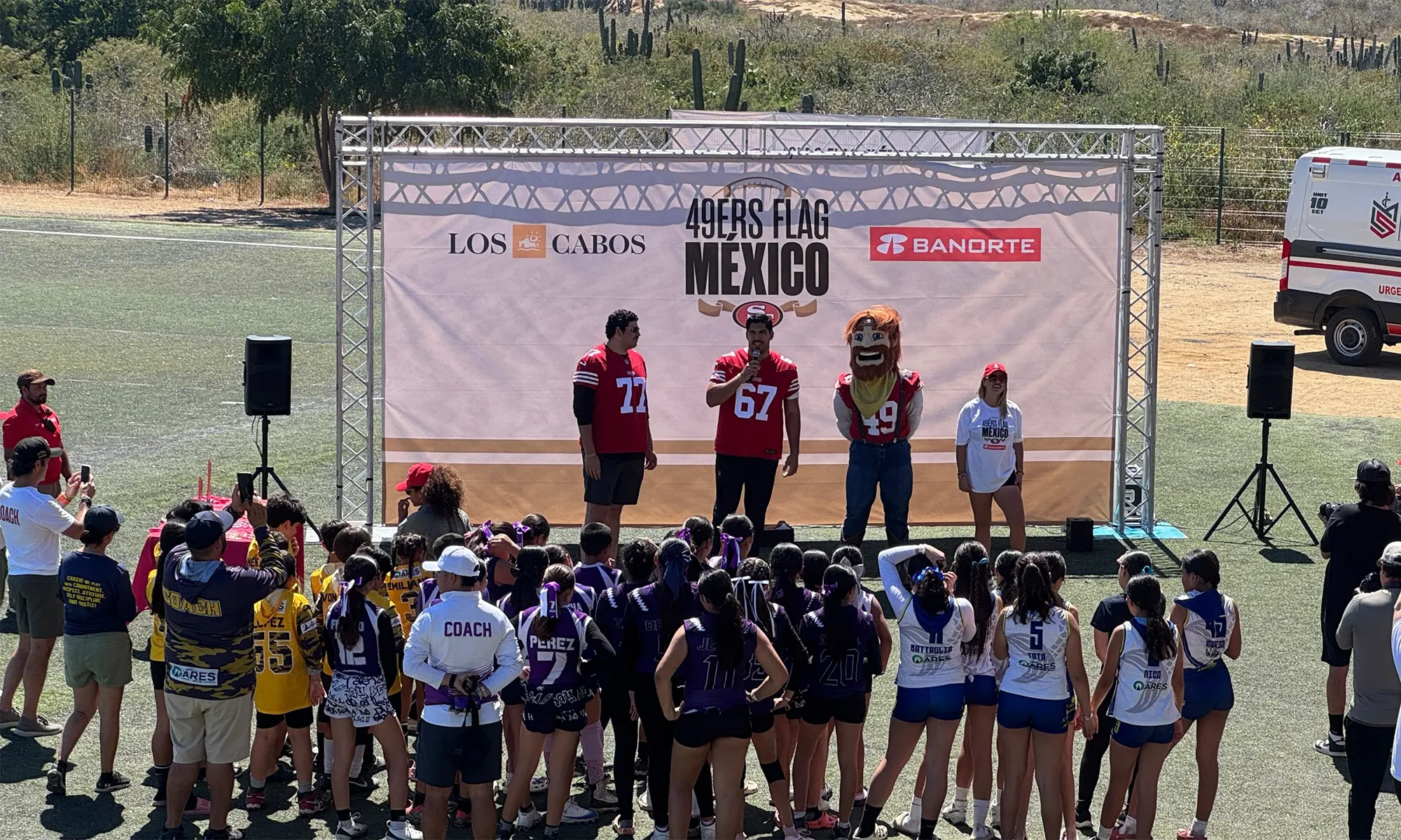Destino-Los-Cabos-magazine_blog_San Francisco 49ers Launch School Based Flag Football Program in Los Cabos 02