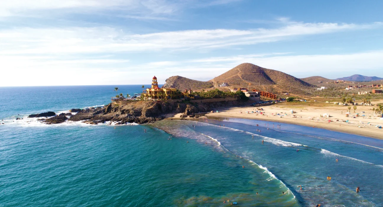 Destino-Los-Cabos-magazine_blog_Surf in Los Cabos_Culture, Community, and the Next Wave of Development 01