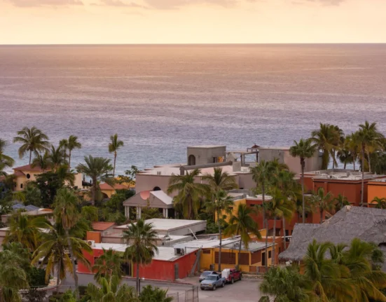 Destino-Los-Cabos-magazine_blog_Home, Car, and Health Insurance in Baja_A Guide for Foreign Residents 01