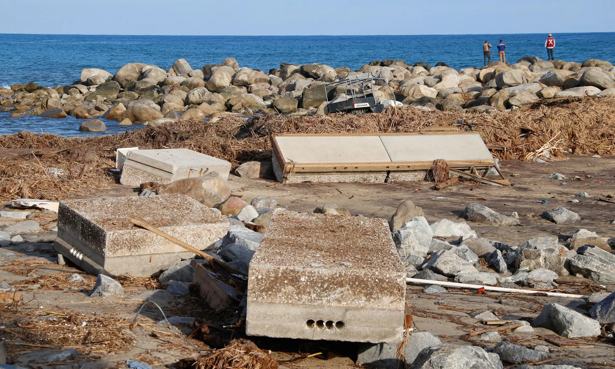 Destino-Los-Cabos-magazine_blog_Home, Car, and Health Insurance in Baja_A Guide for Foreign Residents 03